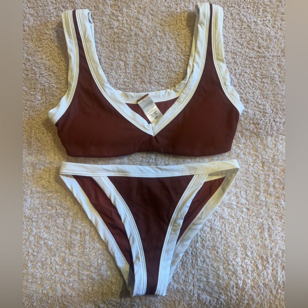 BRAND NEW brown and white ribbed LSpace Vacay Bikini